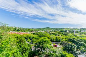 Image 14 - 853757