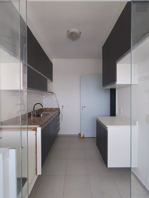 Image 3 - 853783