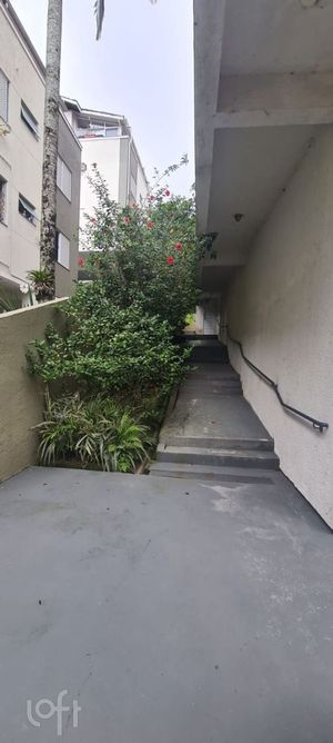 Image 29 - 853787