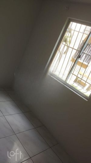 Image 9 - 853788