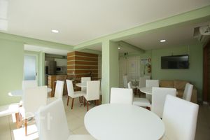 Image 33 - 853794