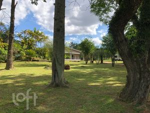 Image 13 - 853799