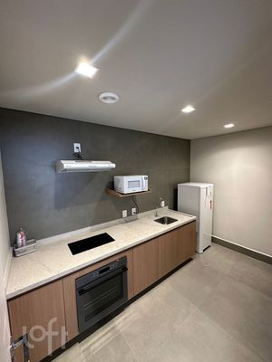 Image 21 - 853801