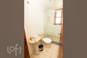 Image 11 - 853845