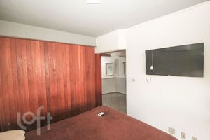Image 9 - 853845