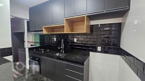 Image 4 - 853849