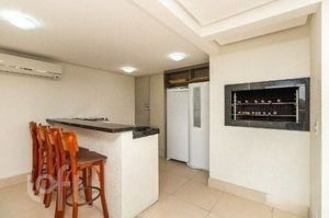 Image 19 - 853857