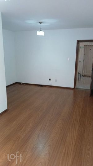 Image 3 - 853860