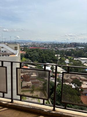 Image 11 - 853911