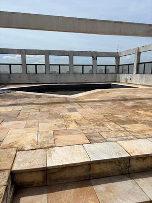 Image 19 - 853911