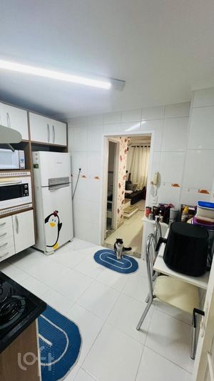 Image 4 - 853919
