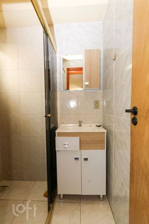 Image 8 - 853920