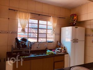 Image 3 - 853929