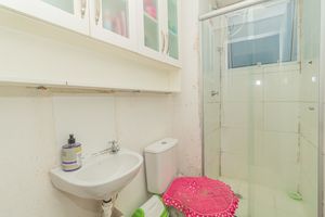 Image 13 - 853959