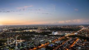 Image 10 - 853979