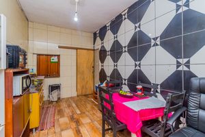 Image 6 - 853981