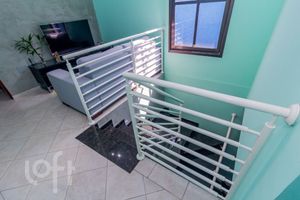 Image 9 - 854002