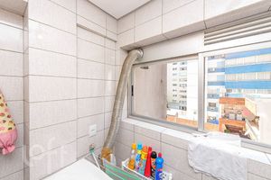 Image 14 - 854016