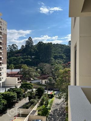 Image 5 - 854059