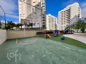 Image 32 - 854059