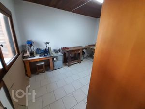 Image 10 - 854119
