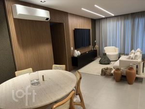 Image 8 - 854125