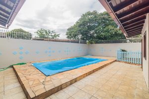 Image 3 - 854152