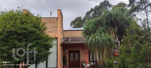 Image 16 - 854220