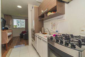 Image 6 - 854270