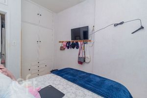 Image 15 - 854273