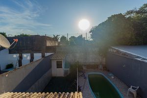 Image 14 - 854275