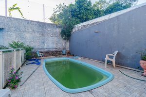 Image 34 - 854275