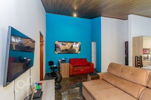 Image 1 - 854276