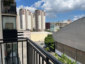 Image 7 - 854290