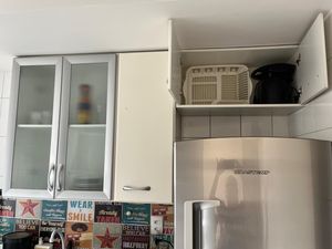 Image 18 - 854290