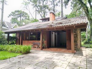 Image 7 - 854304