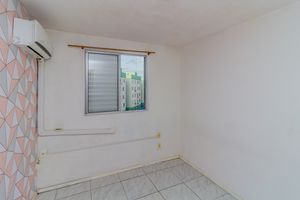 Image 9 - 854318