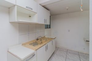 Image 15 - 854318