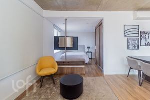 Image 3 - 854333