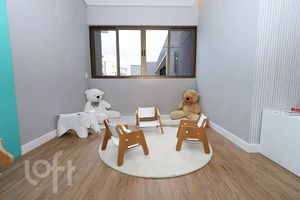 Image 31 - 854347
