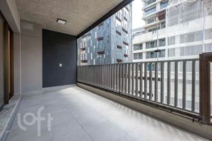 Image 24 - 854347
