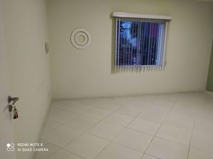 Image 6 - 854350