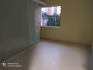 Image 4 - 854350