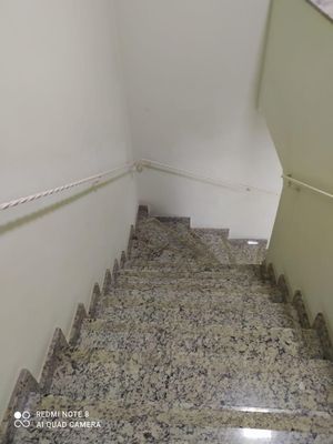 Image 19 - 854350