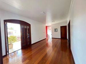 Image 30 - 854365