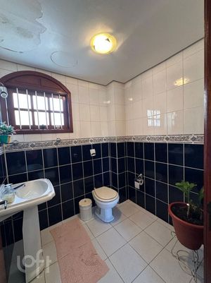 Image 13 - 854365