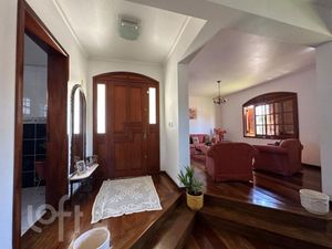Image 11 - 854365