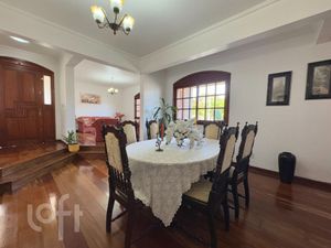 Image 10 - 854365
