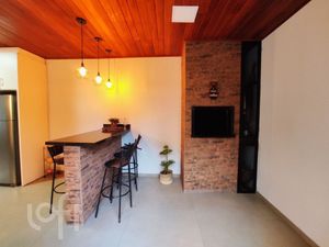 Image 7 - 854372