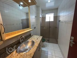 Image 13 - 854394